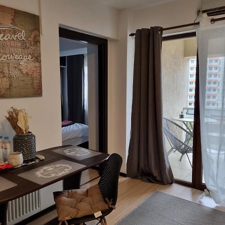 Lovely & Comfy, Central Apt In Jassy Zewnętrze zdjęcie